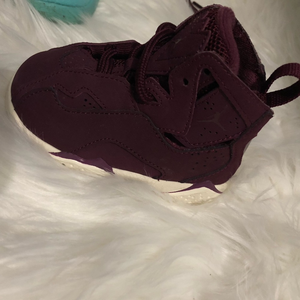 Jordan true flight